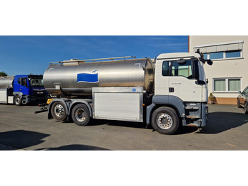 Tank truck MAN TGS 26.420
