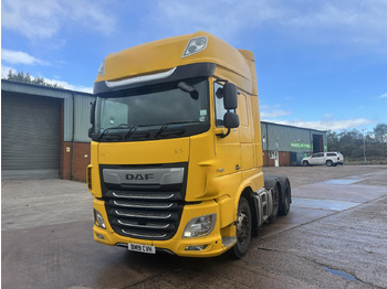 Tractor unit DAF XF 530
