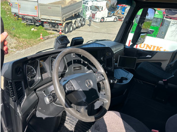 Cab chassis truck MERCEDES-BENZ actros 18.42 4x2 Shassie Cabine: picture 3