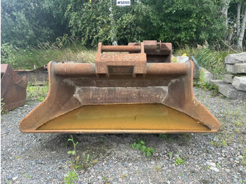 Excavator bucket