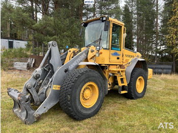Wheel loader VOLVO L90