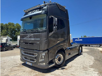 Tractor unit VOLVO FH16 750