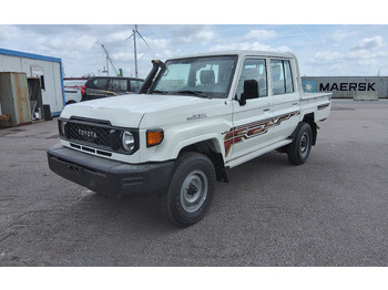 Car TOYOTA Land Cruiser