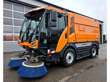 Road sweeper JOHNSTON