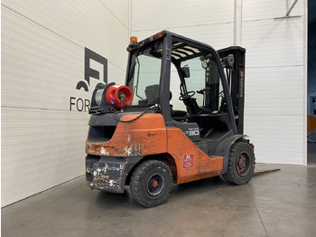 LPG forklift Toyota 02-8FGF30: picture 4 LPG forklift Toyota 02-8FGF30: picture 4