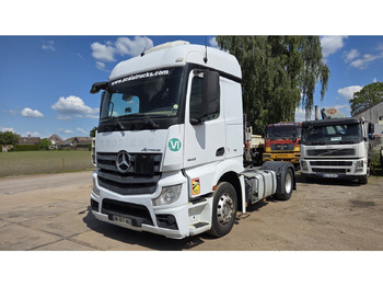 Tractor unit MERCEDES-BENZ Actros 1843
