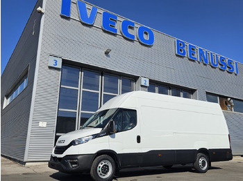 Passenger van IVECO Daily 35s18