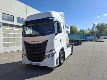 Tractor unit IVECO S-WAY