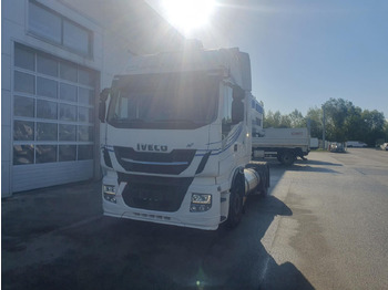 Tractor unit IVECO Stralis 440
