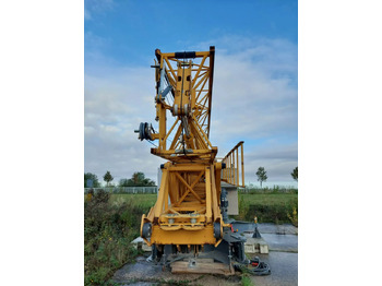 Self-erecting tower crane 2015 Liebherr 26K.1: picture 4