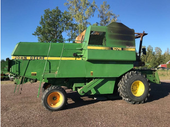 Combine harvester JOHN DEERE