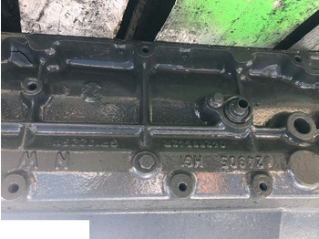 Transmission for Agricultural machinery Deutz BF4M2012 04289542R: picture 3