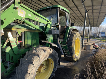 Front loader for tractor JOHN DEERE