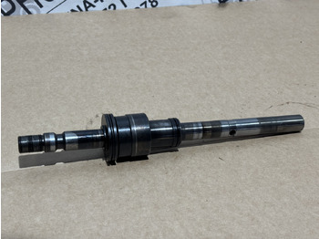 Transmission for Agricultural machinery Massey Ferguson Dyna 6 6475 6480 Trzon Oś Widełek Wałek Cylinder 3796585M3  3796581M2  3796585M3: picture 3