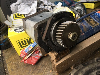 Oil pump CLAAS