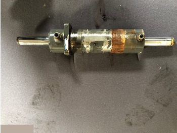 Hydraulic cylinder CLAAS