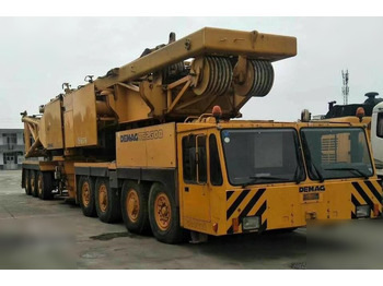 Self-erecting tower crane DEMAG TC-series