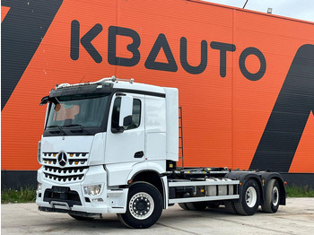 Hook lift truck MERCEDES-BENZ Arocs