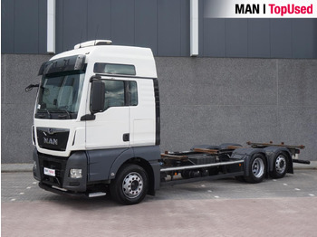 Container transporter/ Swap body truck MAN TGX 26.510