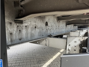 Closed box semi-trailer Schmitz Cargobull SCB S2 / Box Trailer / 2 axle / APK TUV 06-26: picture 5