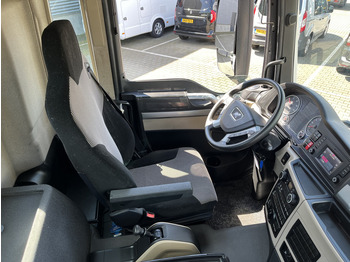 Tractor unit MAN TGS 18.360 Euro 6 / 195 dkm / Airco / NL Truck: picture 3