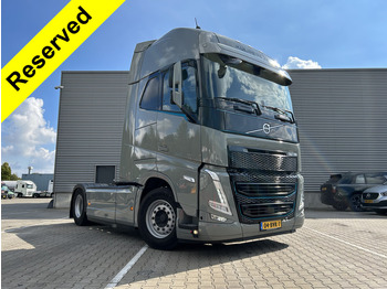 Tractor unit VOLVO FH 500