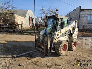 Skid steer loader Bobcat S 650: picture 2