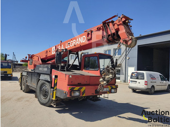 All terrain crane Liebherr LTM 1025: picture 3