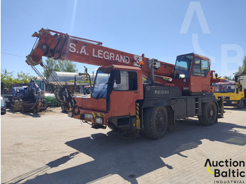 All terrain crane Liebherr LTM 1025: picture 4