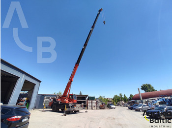 All terrain crane Liebherr LTM 1025: picture 2