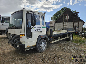 Tow truck VOLVO FL