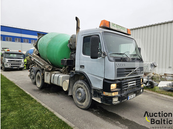 Concrete mixer truck Volvo FM12: picture 2 Concrete mixer truck Volvo FM12: picture 2