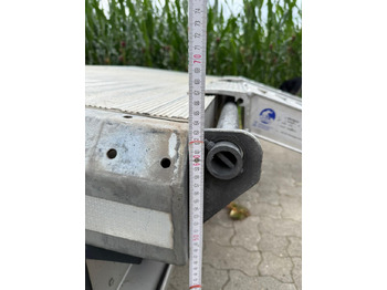 Autotransporter truck Mitsubishi Fuso Canter 7C18 Arbeitsbühnentransporter: picture 5