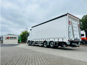 Curtainsider truck Volvo FH 500 Gabelstaplertransporter LBW 9t Dhollandia: picture 2