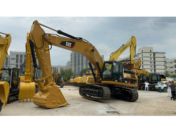 Excavator CATERPILLAR 336D: picture 2