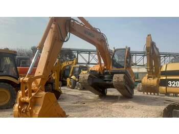 Crawler excavator HYUNDAI 220LC-9S: picture 4