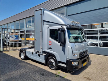 Tractor unit RENAULT D 180