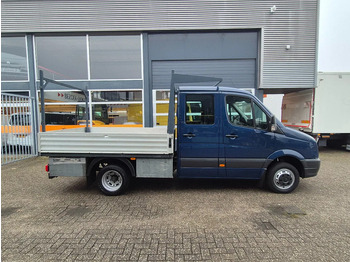 Interior photo 1: Open body delivery van, Combi van Volkswagen Crafter 46 2.0 TDI DoKA 6 Sitze/ Pritsche/ Airco