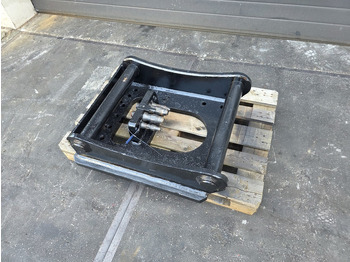 Quick coupler for Construction machinery fuchs fqc sennebogen adaptor plate FQC liebherr sennebogen fqc plate shear: picture 2 Quick coupler for Construction machinery fuchs fqc sennebogen adaptor plate FQC liebherr sennebogen fqc plate shear: picture 2