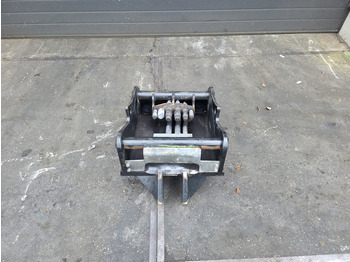 Quick coupler OILQUICK