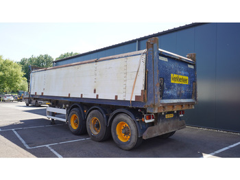 Leasing of Renders 3 AXLE TIPPER TRAILER Renders 3 AXLE TIPPER TRAILER: picture 4