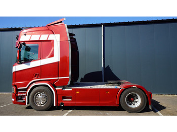 Tractor unit SCANIA R 450