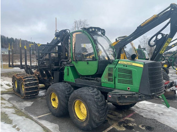 Forwarder John Deere 1210 E: picture 2
