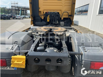 Tractor unit MAN TGX 18.680: picture 5