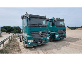 Tractor unit MERCEDES-BENZ Actros 1845