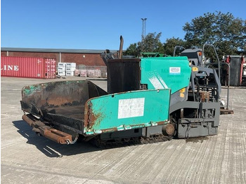Asphalt paver VÖGELE