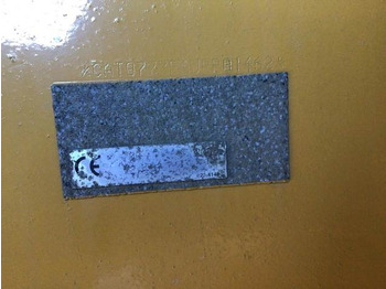 Rigid dumper/ Rock truck CAT 777F: picture 5