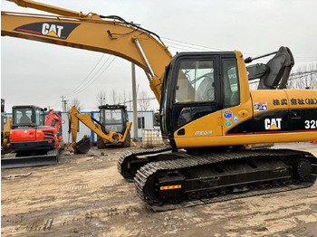 Crawler excavator Caterpillar 320C: picture 2