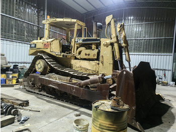 Bulldozer CATERPILLAR D8R