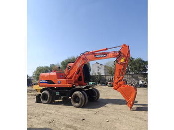 Wheel excavator DOOSAN DH150W
